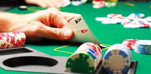 Hướng dẫn chơi Poker 777Loc và Luật chơi 